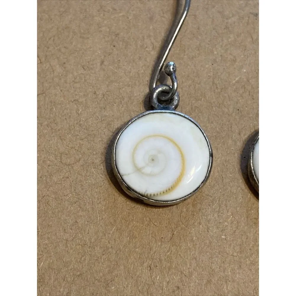 Shiva‎ Eye EARRINGS Sterling Silver Marked 925 Shell hook Artisan Cats eye